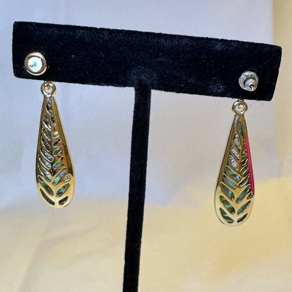 Dangling Pierced Earrings Silver Tone Teardrop KC Kenneth Cole Peacock Colors - Picture 4 of 5